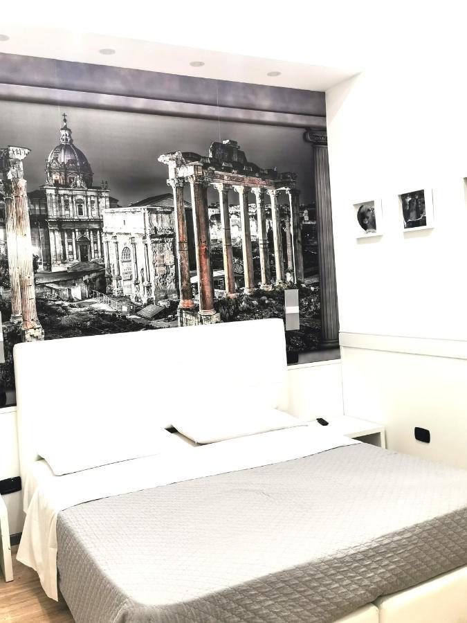 ローマ Cinema House 2 Bed & Breakfast エクステリア 写真